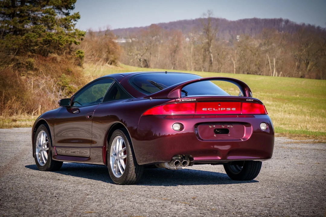 1999 Mitsubishi Eclipse 2nd Gen - Image 12 of 31