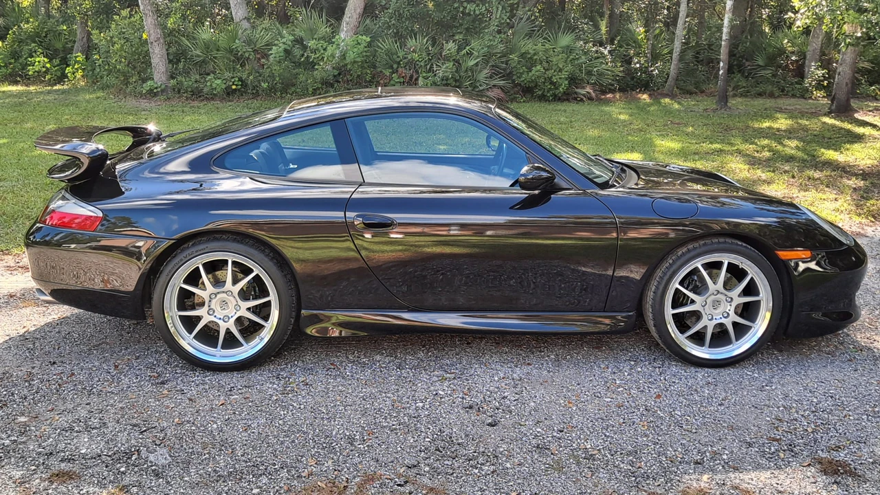1999 Porsche 996 Carrera - Image 13 of 31