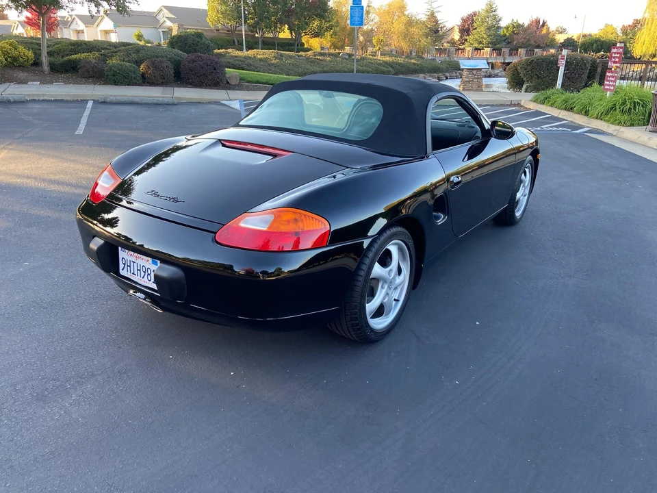 1999 Porsche 986 Boxster - Image 11 of 31