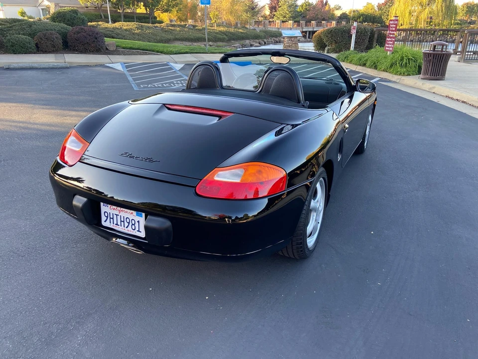 1999 Porsche 986 Boxster - Image 24 of 31