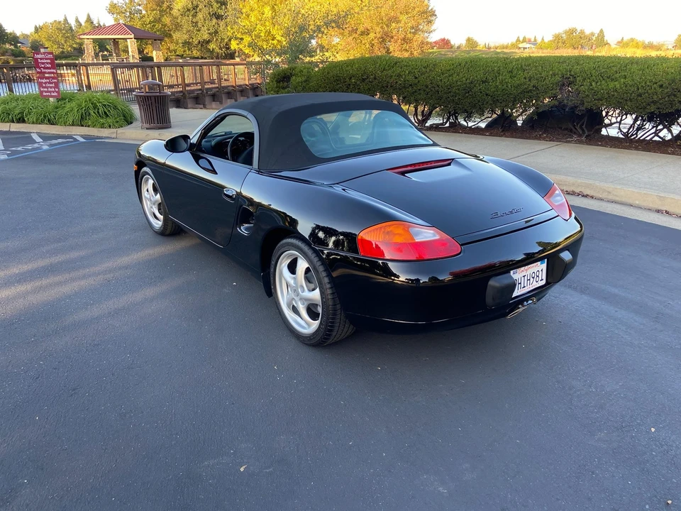 1999 Porsche 986 Boxster - Image 14 of 31