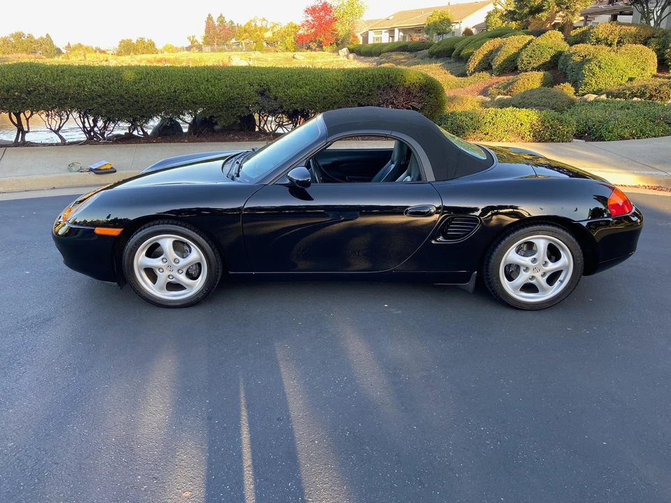1999 Porsche 986 Boxster - Image 16 of 31