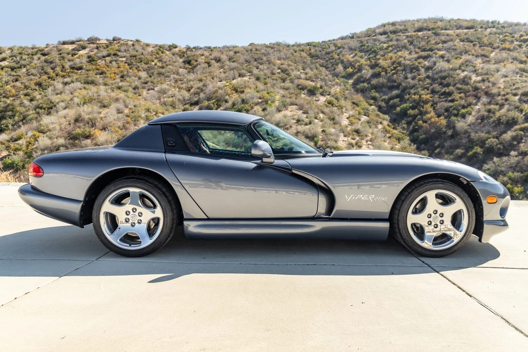 2000 Dodge Viper 2nd Gen - Image 11 of 31