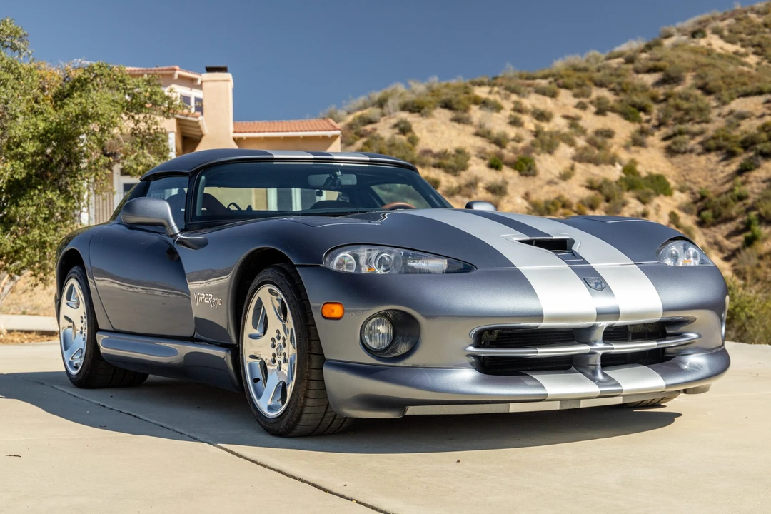 2000 Dodge Viper 2nd Gen - Image 9 of 31
