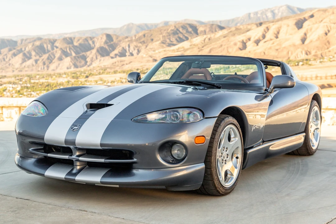 2000 Dodge Viper 2nd Gen - Image 4 of 31