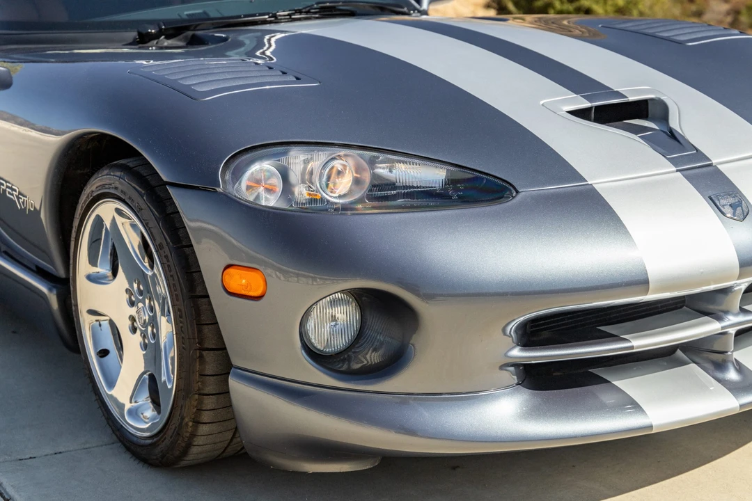 2000 Dodge Viper 2nd Gen - Image 19 of 31