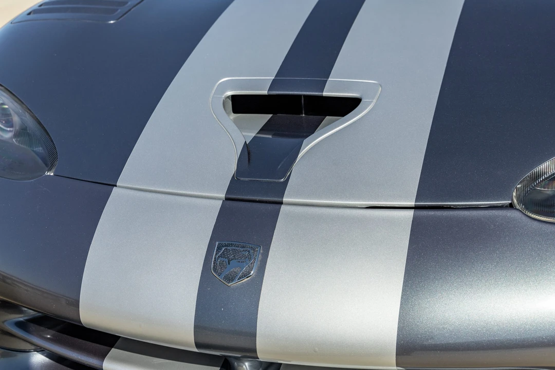 2000 Dodge Viper 2nd Gen - Image 22 of 31