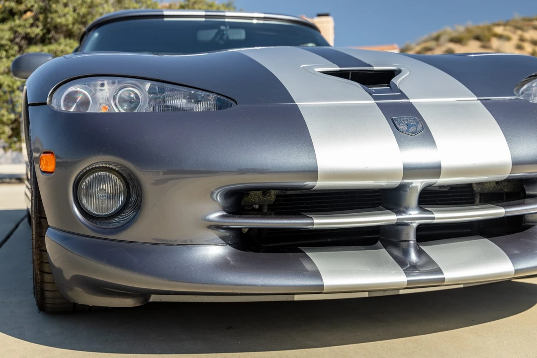 2000 Dodge Viper 2nd Gen - Image 17 of 31