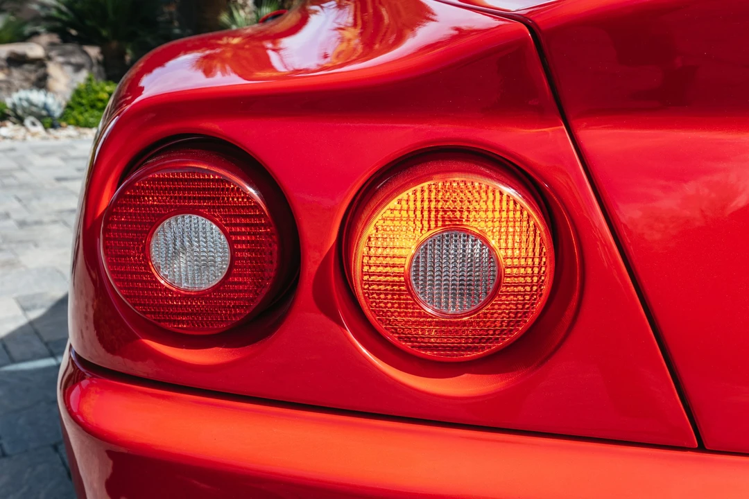 2000 Ferrari 550 Maranello - Image 13 of 31