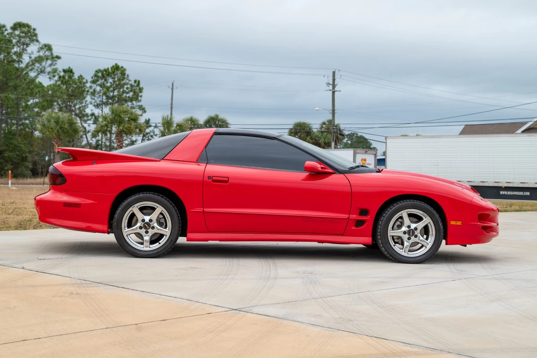 2000 Pontiac Firebird Trans Am 4th Gen - Image 12 of 31