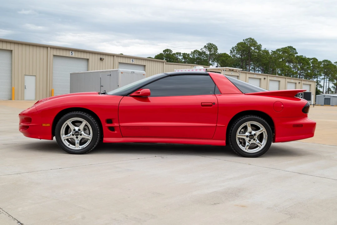 2000 Pontiac Firebird Trans Am 4th Gen - Image 7 of 31