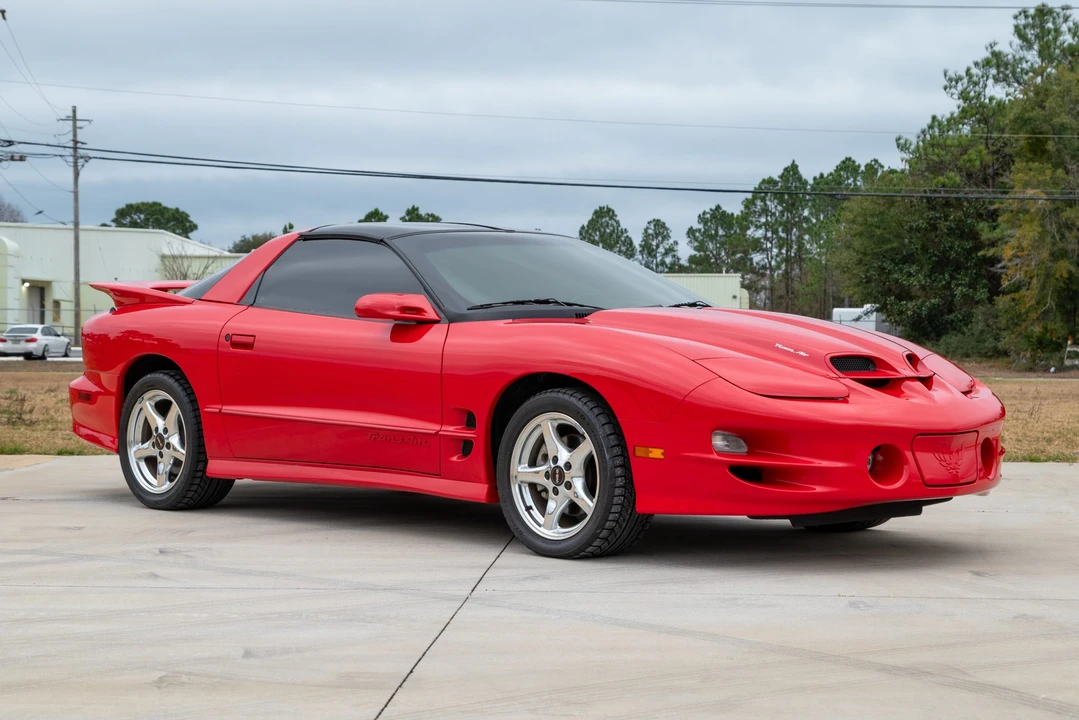 2000 Pontiac Firebird Trans Am 4th Gen - Image 2 of 31
