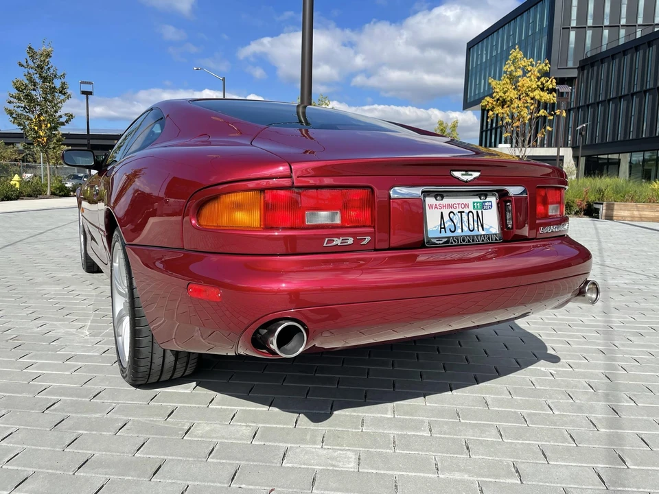 2001 Aston Martin DB7 Vantage - Image 18 of 31