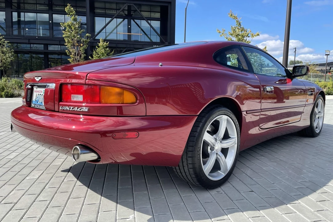 2001 Aston Martin DB7 Vantage - Image 15 of 31
