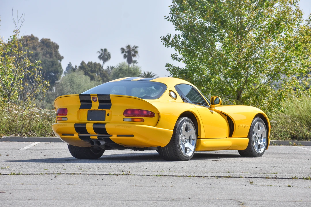2001 Dodge Viper GTS 2nd Gen - Image 10 of 31