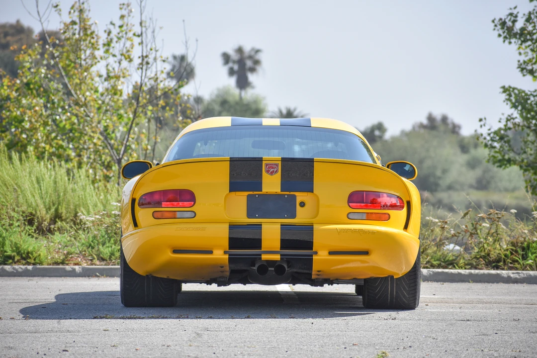 2001 Dodge Viper GTS 2nd Gen - Image 9 of 31