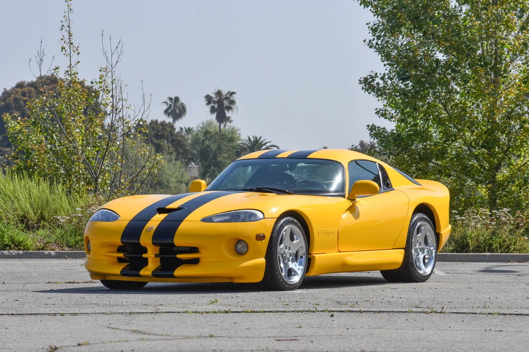 2001 Dodge Viper GTS 2nd Gen - Image 6 of 31
