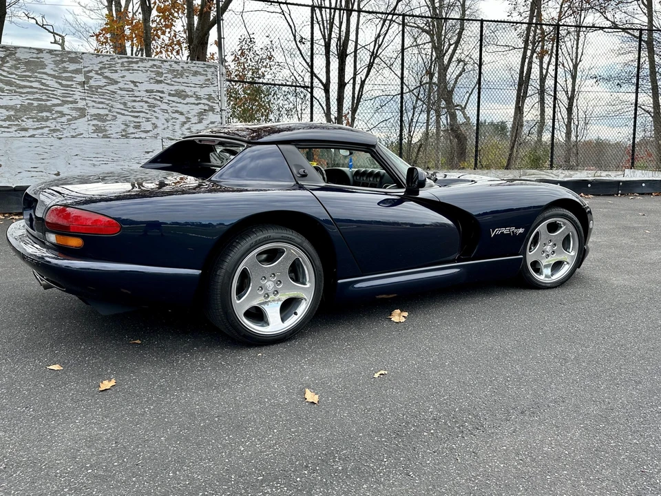 2001 Dodge Viper 2nd Gen - Image 14 of 31