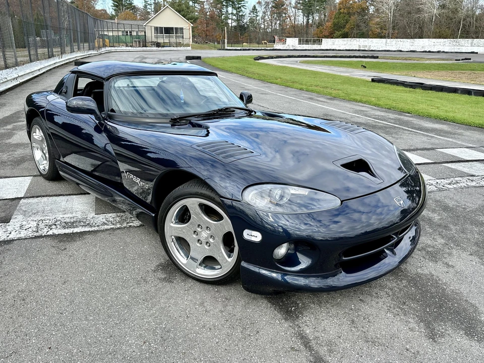 2001 Dodge Viper 2nd Gen - Image 8 of 31