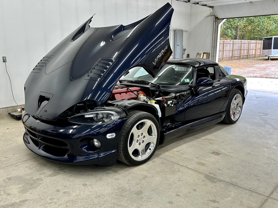 2001 Dodge Viper 2nd Gen - Image 20 of 31