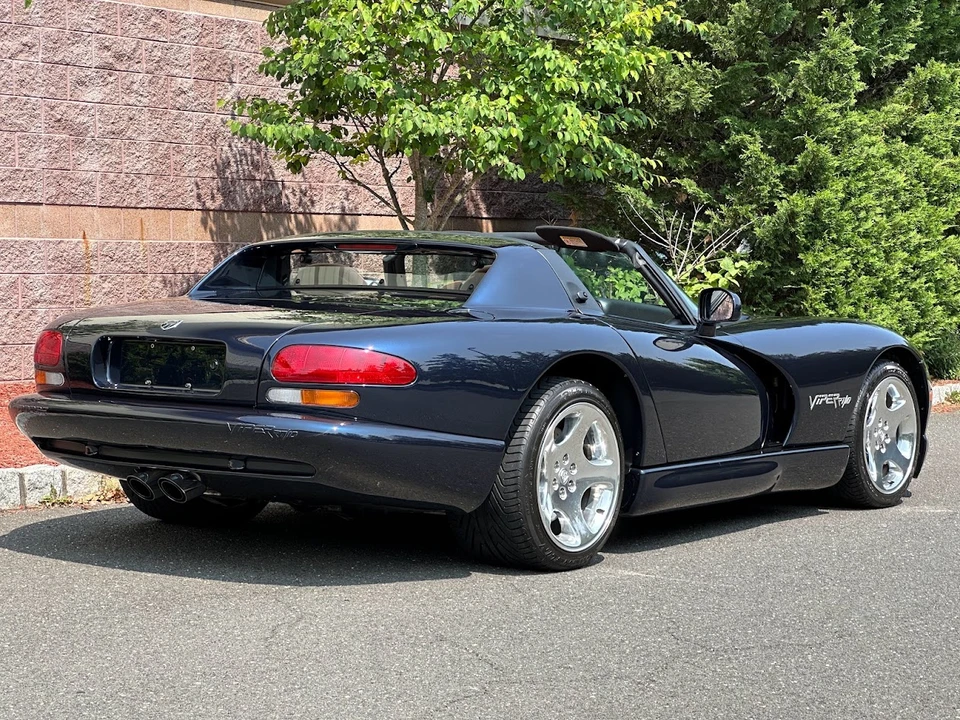 2001 Dodge Viper 2nd Gen - Image 8 of 31