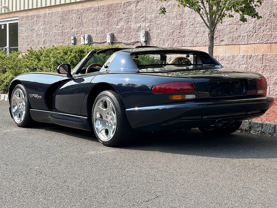 2001 Dodge Viper 2nd Gen - Image 11 of 31
