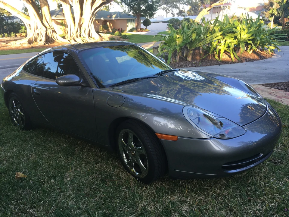 2001 Porsche 996 Carrera - Image 11 of 31