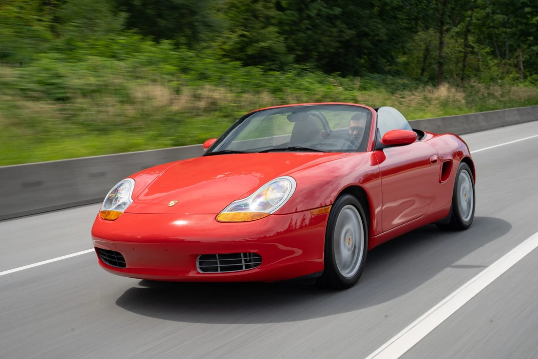 2001 Porsche 986 Boxster - Image 2 of 31
