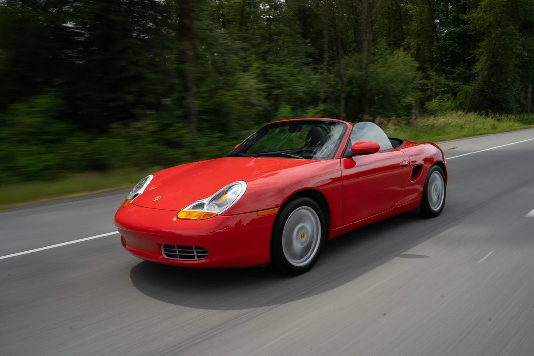 2001 Porsche 986 Boxster - Image 7 of 31