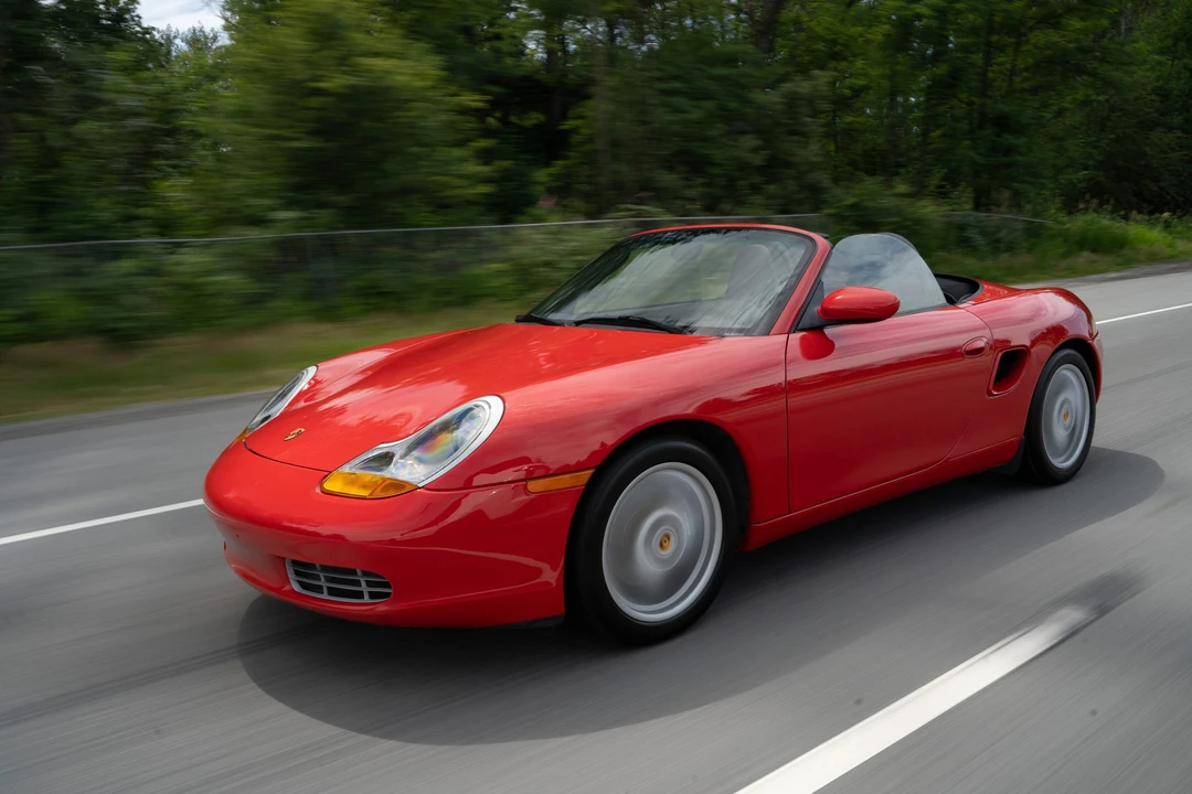2001 Porsche 986 Boxster - Image 8 of 31