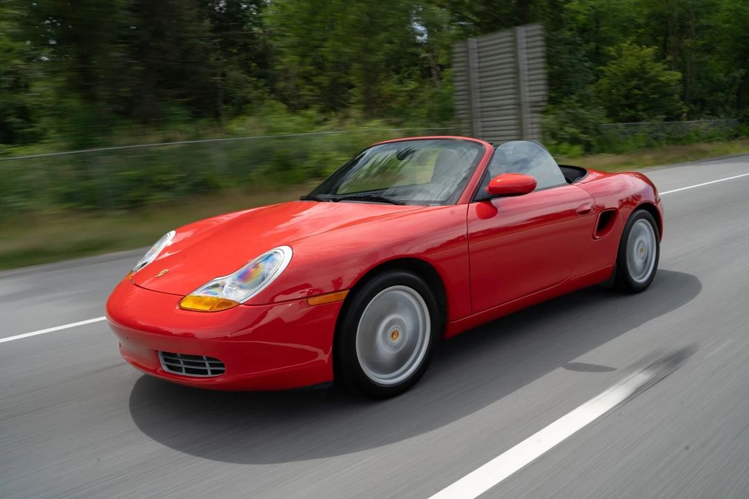 2001 Porsche 986 Boxster - Image 10 of 31