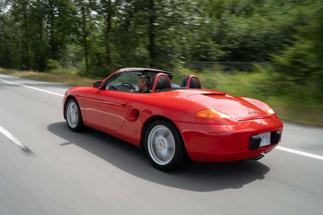 2001 Porsche 986 Boxster - Image 15 of 31