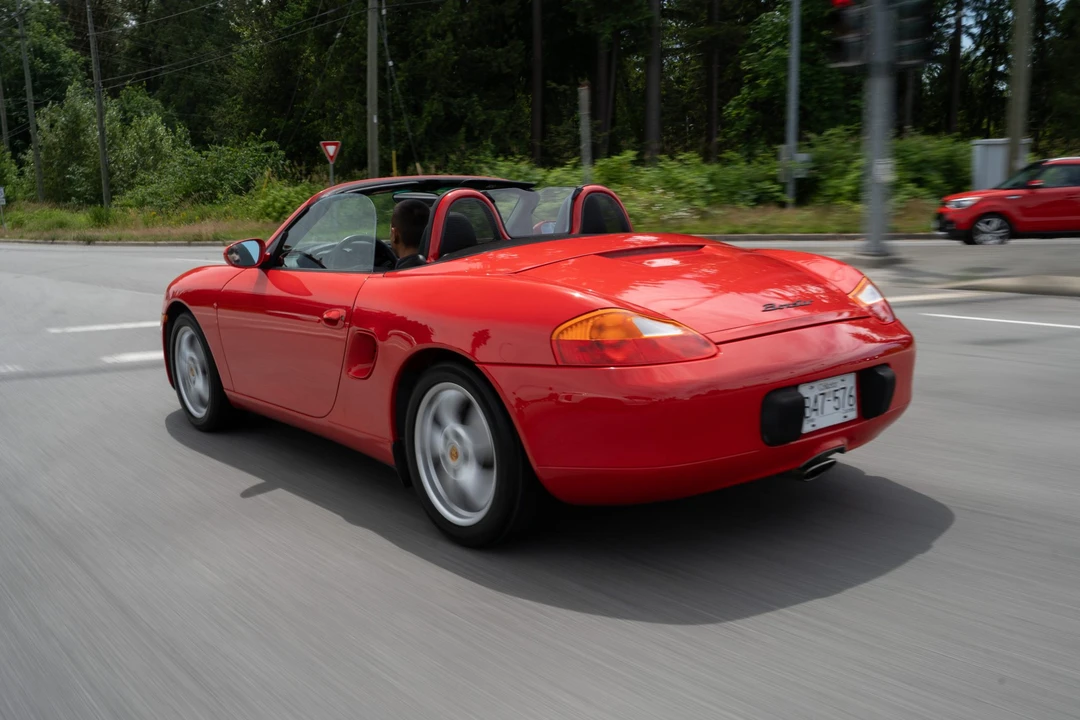 2001 Porsche 986 Boxster - Image 17 of 31