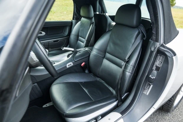 2002 BMW Z8 - Image 4 of 7
