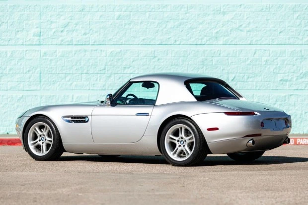 2002 BMW Z8 - Image 2 of 9
