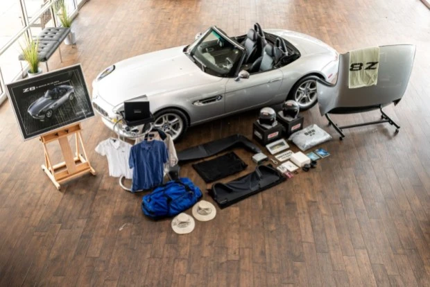 2002 BMW Z8 - Image 9 of 9