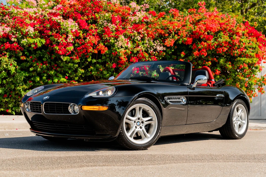 2002 BMW Z8 - Image 2 of 21