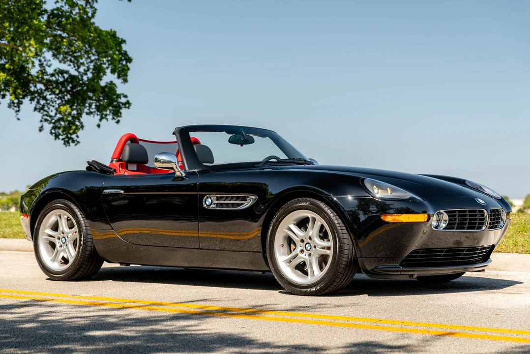 2002 BMW Z8 - Image 10 of 21