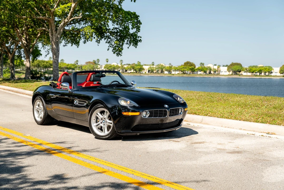2002 BMW Z8 - Image 8 of 21