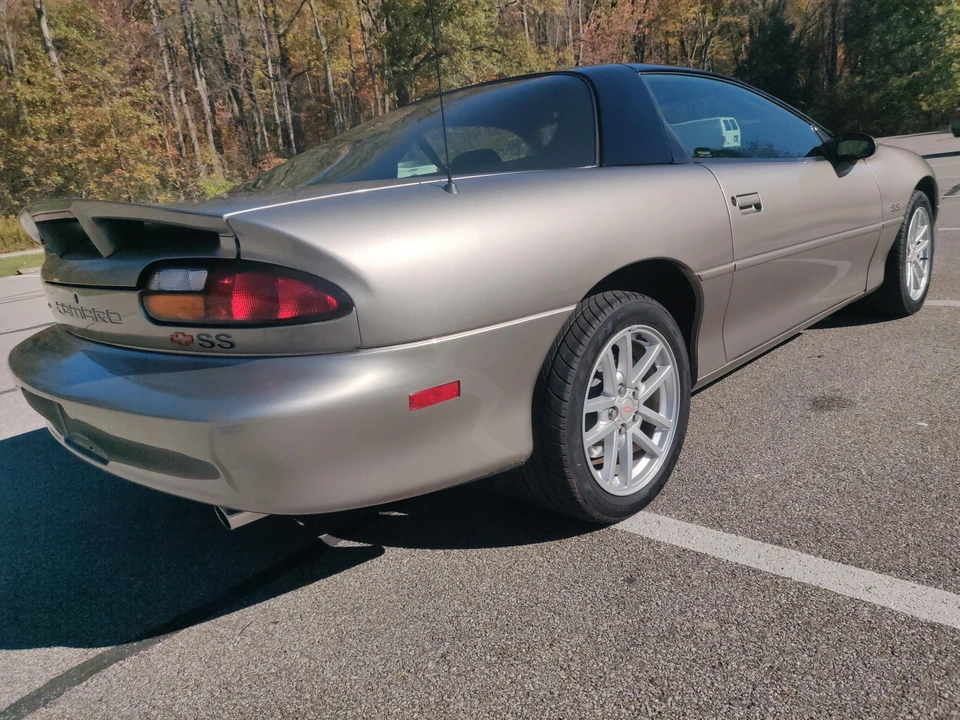 2002 Chevrolet Camaro SS 4th Gen - Image 7 of 31