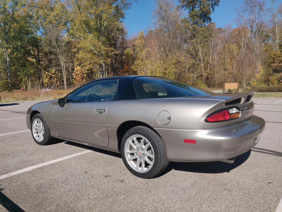 2002 Chevrolet Camaro SS 4th Gen - Image 8 of 31