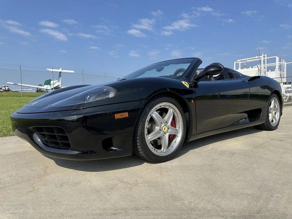 2002 Ferrari 360 Spider - Image 2 of 31