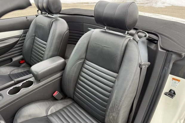2002 Ford Thunderbird 10th Gen - Image 4 of 7