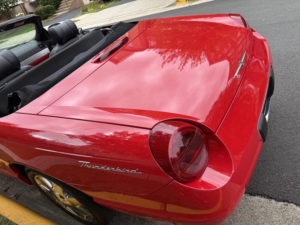 2002 Ford Thunderbird 11th Gen - Image 15 of 31