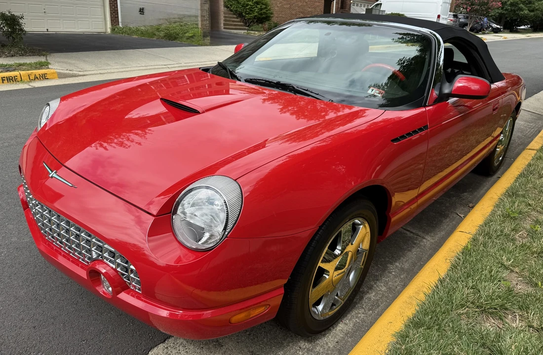 2002 Ford Thunderbird 11th Gen - Image 11 of 31