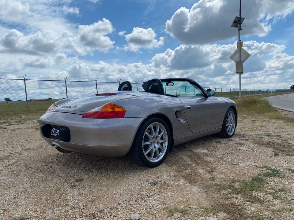2002 Porsche 986 Boxster S - Image 12 of 31