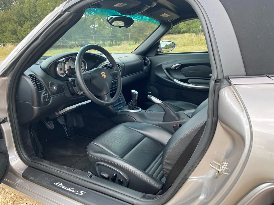 2002 Porsche 986 Boxster S - Image 29 of 31