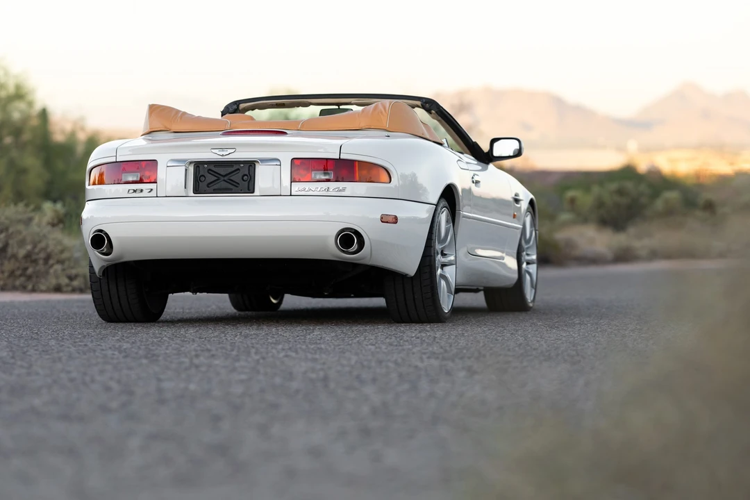 2003 Aston Martin DB7 Vantage - Image 15 of 31