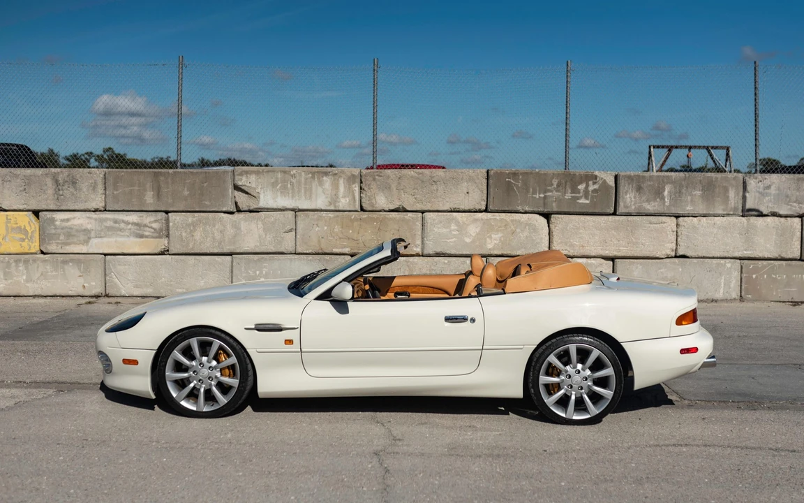 2003 Aston Martin DB7 Vantage - Image 8 of 31