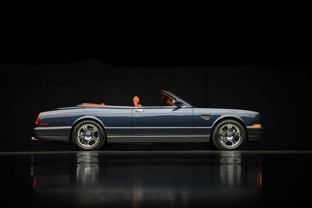 2003 Bentley Azure 1st Gen - Image 16 of 31